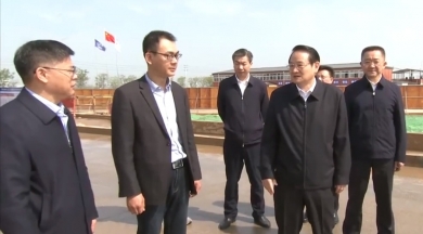 2022年4月6日，時任江西省委書記、省人大常委會主任易煉紅，視察巨石九江智能制造基地，他希望基地早日建成，為培育江西省智能制造“新動能”“新引擎”貢獻更大的力量。